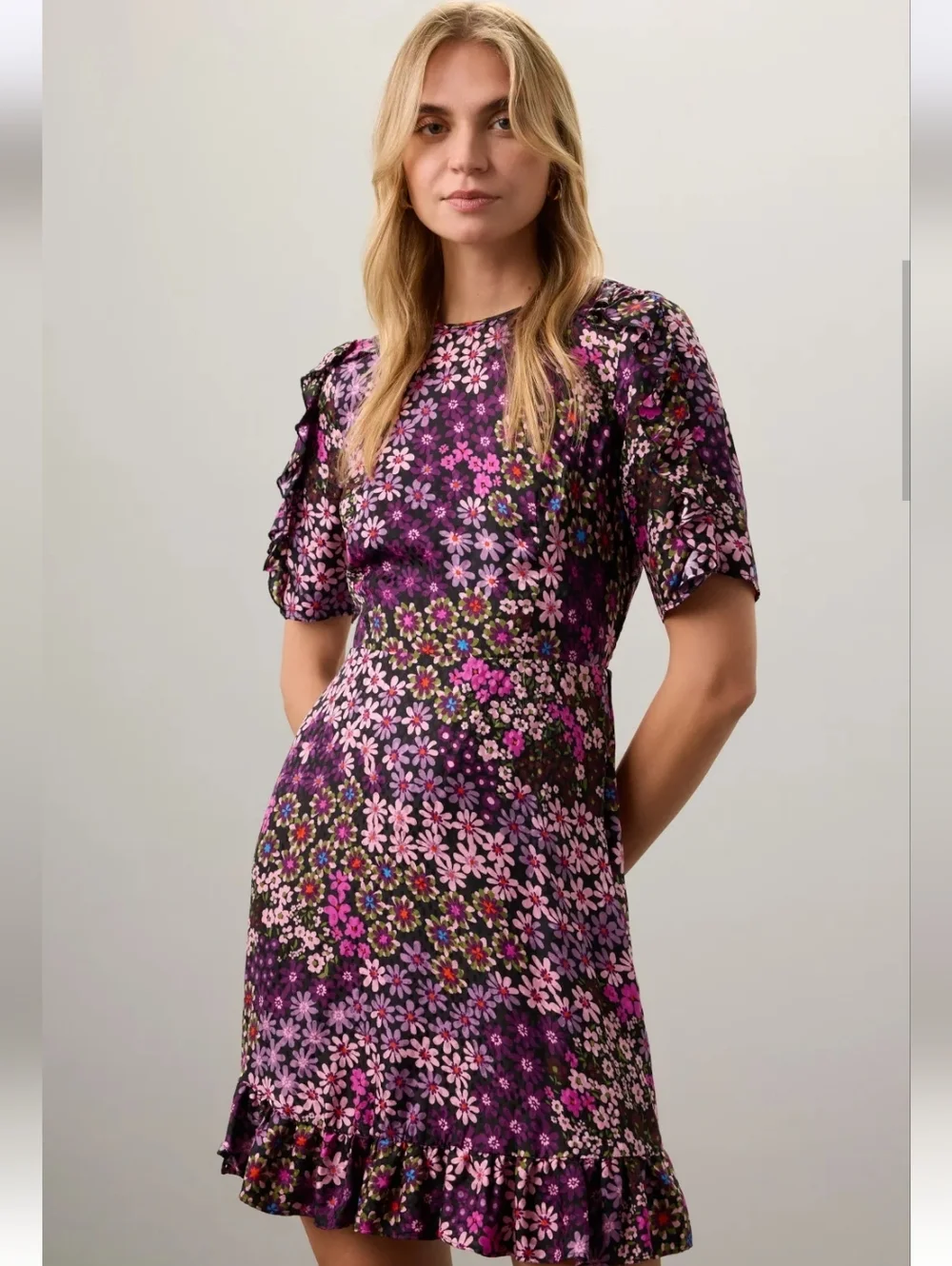 Kate Spade Pacific Petals Smocked Silk and Viscose Dress Size 6 MSRP $428